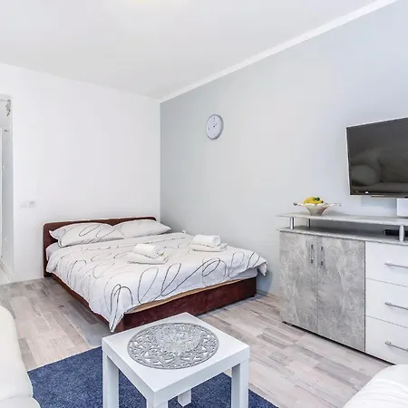 Awesome In With Wifi Appartement Kostrena