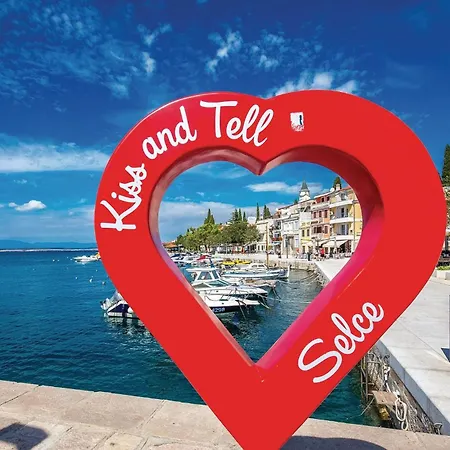 Apartamento Amazing In With Wifi