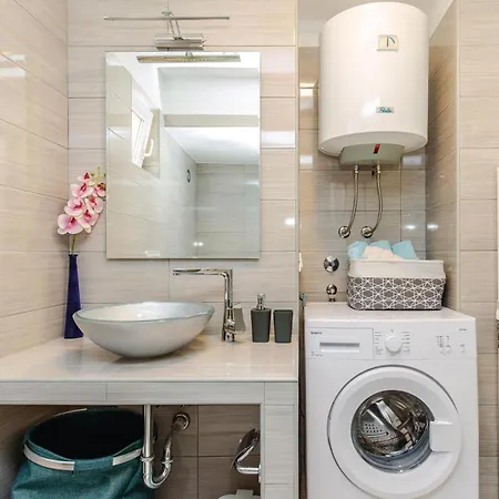 Stunning In With Kitchen Kostrena
