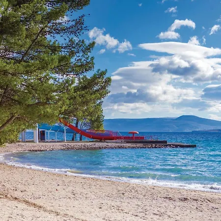 Amazing In With Wifi Apartamento Kostrena